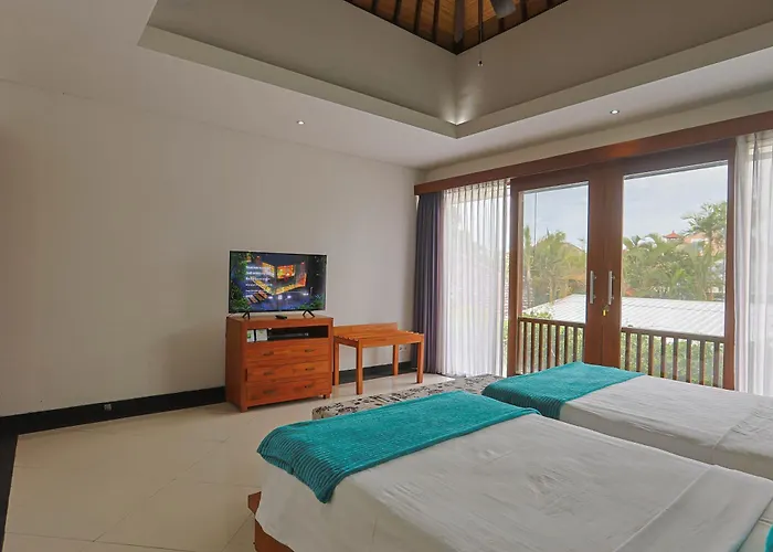 Villa Lacasa2 With Butler Legian (Bali)