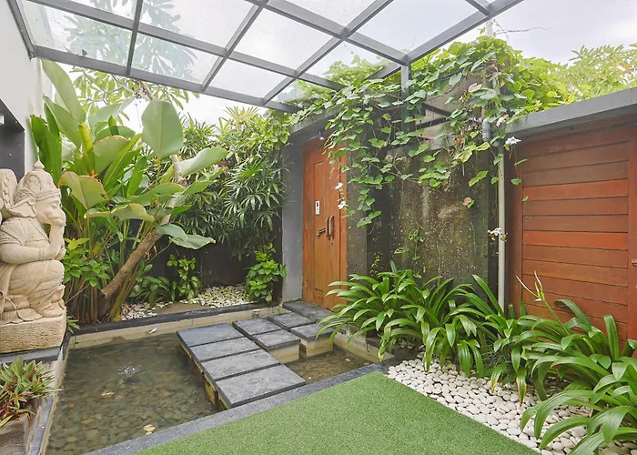 Villa Lacasa2 With Butler Legian (Bali)